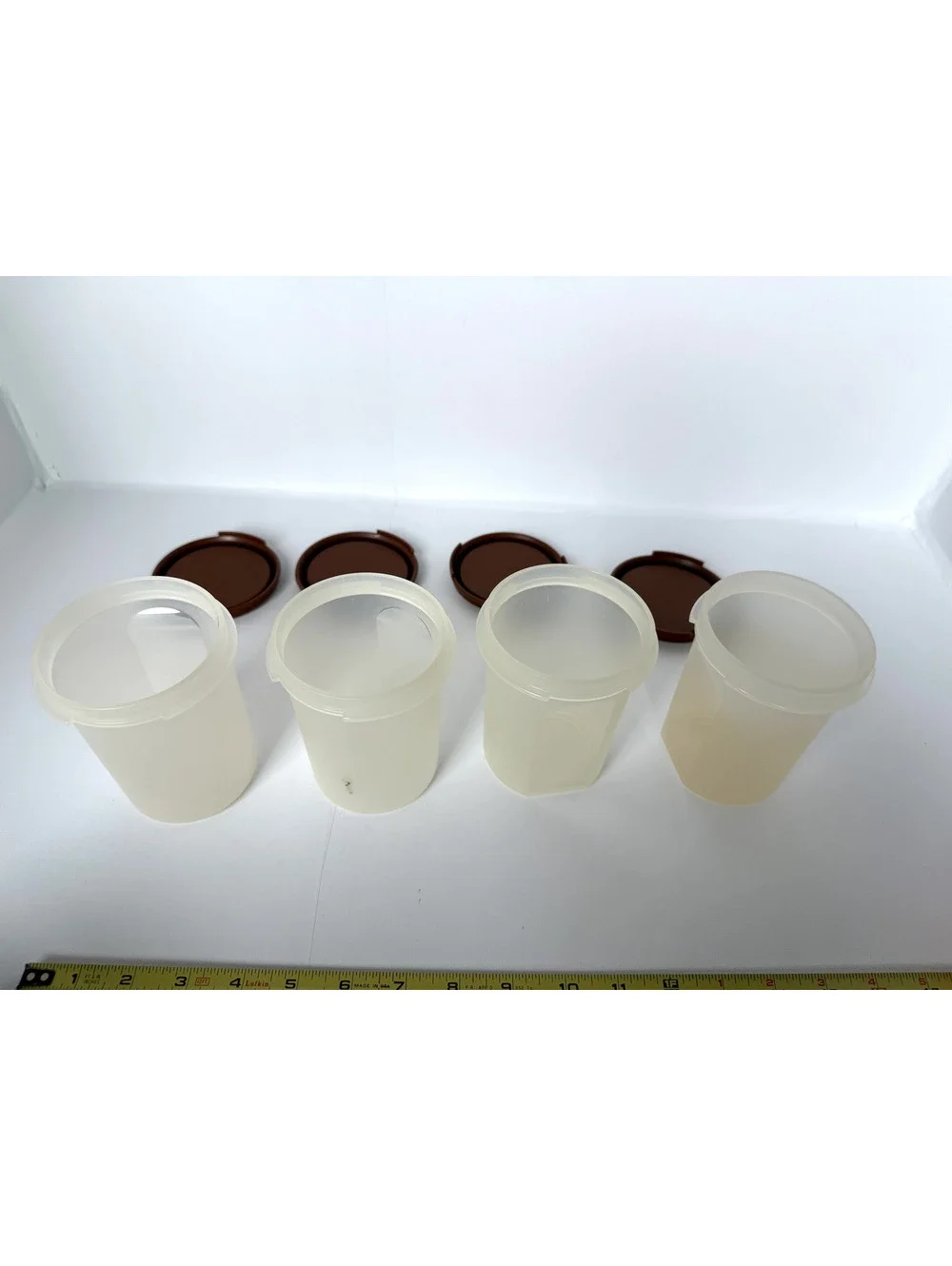 Set of 4 Vintage Tupperware Containers with Brown Lids 15 fl. oz. / 4440 ml